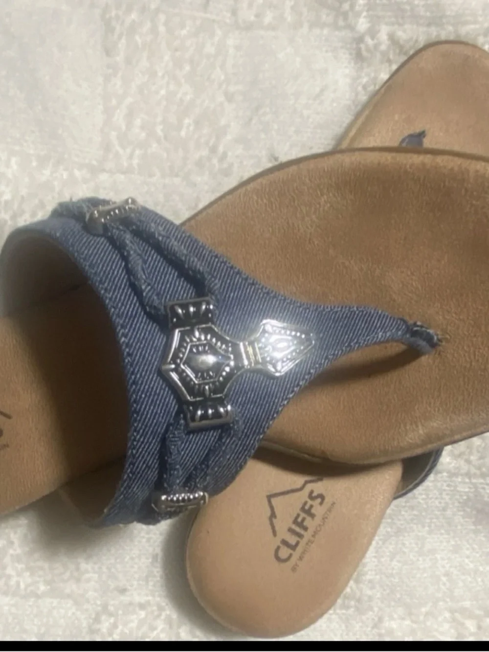 Cliffs by WHITE MOUNTAIN Denim Blue Thong Sandals with Silver Accent